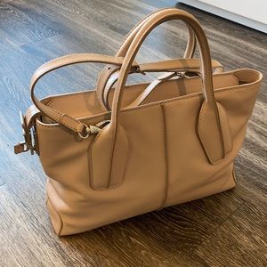 Tod’s Leather D Cube Shoulder Bag Pale Pink/Cream